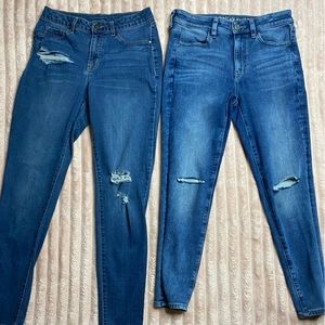 2 Pairs of Dark Wash Skinny Jeans